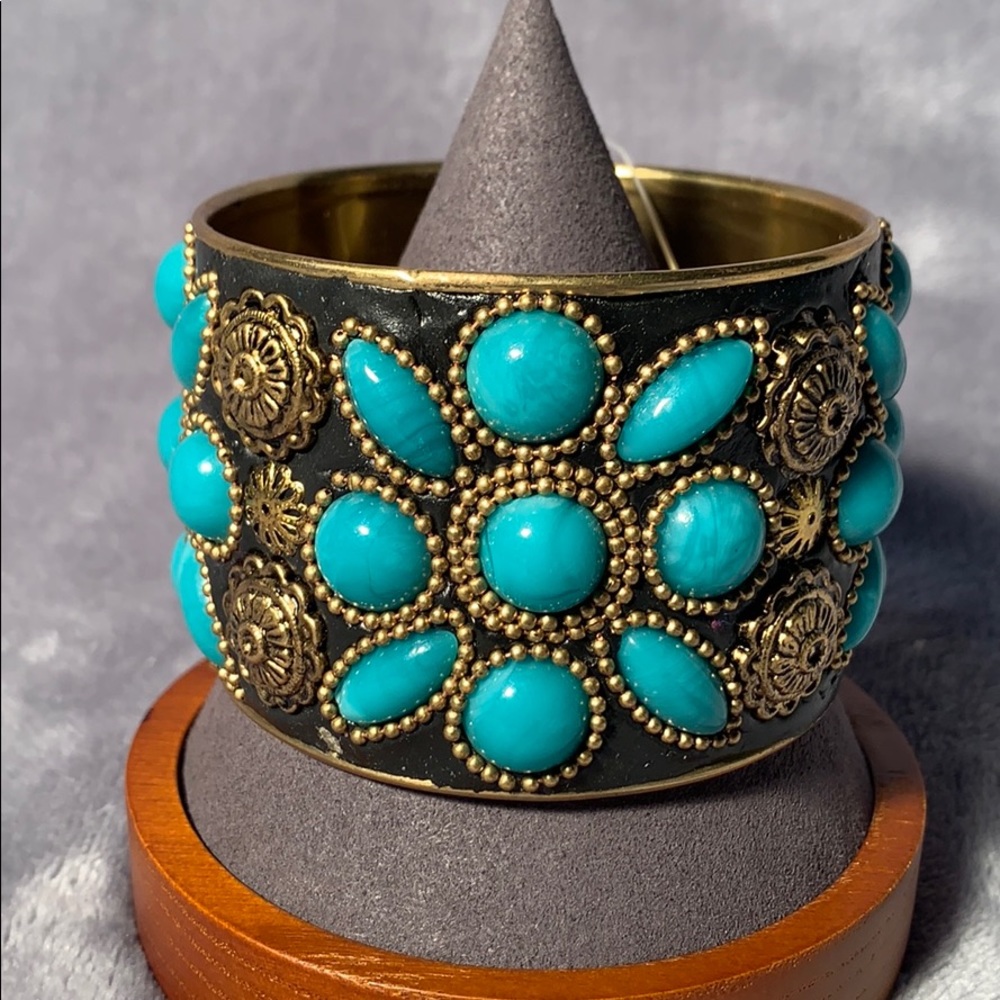 Black and Turquoise Colored Bracelet
